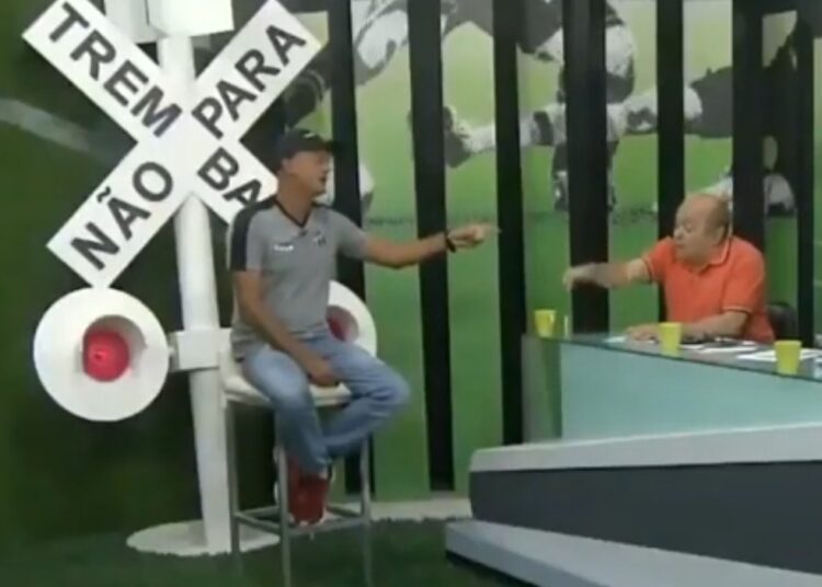 Em comentário no Facebook, Lisca alfineta “Homem-Mau” e cobra aposta por permanência do Ceará em 2018