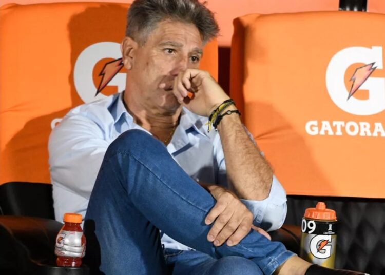 Às vésperas de jogo contra o Ceará, Flamengo vive clima de “ressaca” e indefinição