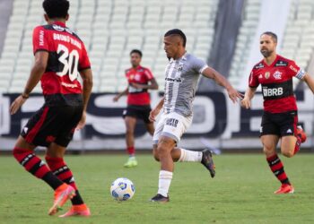 Revista do Esporte: Fortaleza a um passo da Libertadores; projeções para Flamengo x Ceará