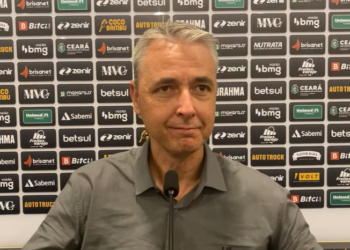 Tiago Nunes celebra vitória do Ceará, elogia torcida e comenta sobre batedores de pênalti