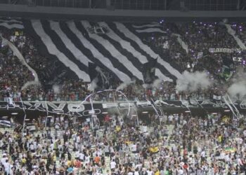 Ceará anuncia mais de 32 mil torcedores garantidos para jogo contra América-MG