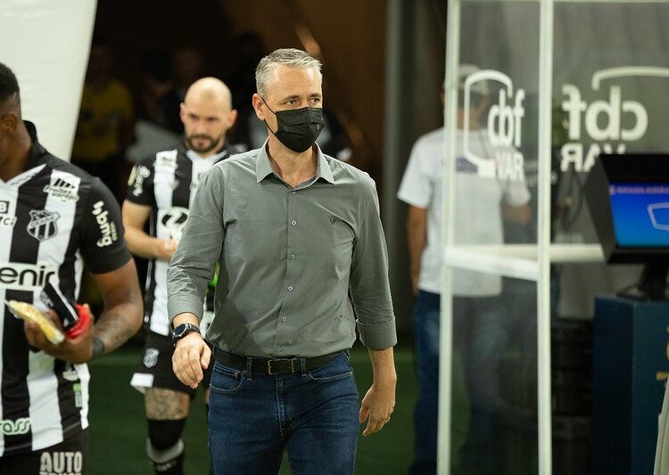 Tiago Nunes valoriza vaga na Sul-Americana, mas ainda sonha com Ceará na pré-Libertadores: ‘Chances existem’