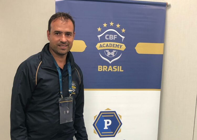 Sidney Moraes testa positivo para COVID-19 e adia apresentação oficial no Icasa