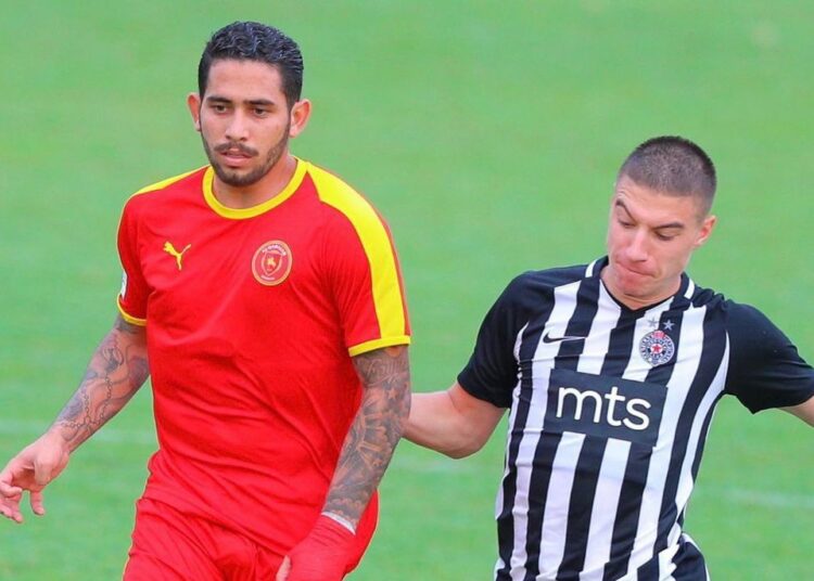 Leandro Carvalho se despede de clube árabe antes de retornar ao Ceará: ‘Só deixo amigos’