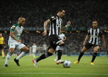 Ceará empata com o América/MG e definição da vaga na Libertadores fica para a última rodada