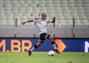 Joia do Ceará, João Victor foi o segundo jogador mais novo a estrear no Brasileirão 2021