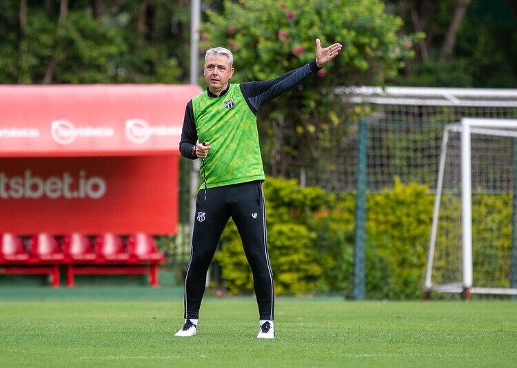 Técnico do Ceará, Tiago Nunes testa positivo para Covid-19