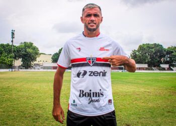 Edson Cariús acerta renovação e fica no Peixe até o fim do estadual