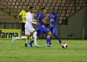 Floresta é derrotado pelo Oeste-SP na estreia da Copa São Paulo