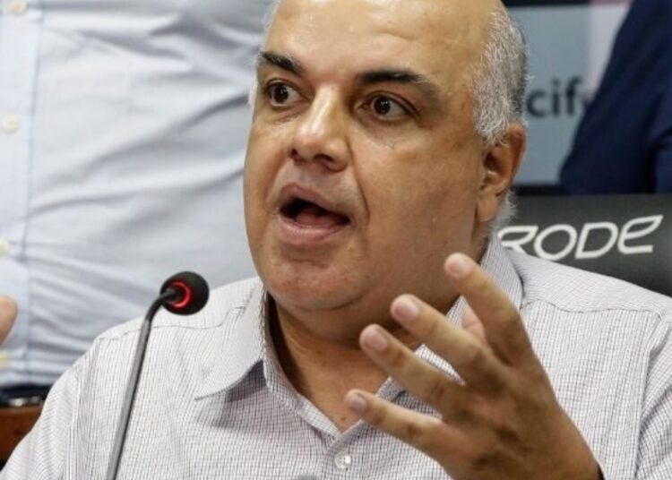 Presidente do Sport vê sucesso no modelo de gestão de Vovô e Leão planeja visitar dupla cearense