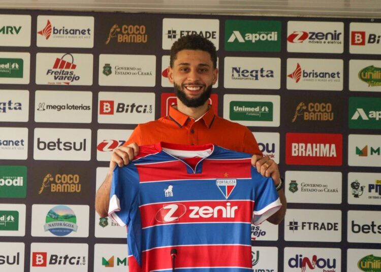 Um dos primeiros reforços anunciados para 2022, Wagner Leonardo é apresentado no Fortaleza