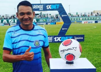 Treinador interino, Roberto Juazeiro lamenta situação do Crato e cobra solução da diretoria: “Do jeito que tá, fica difícil”