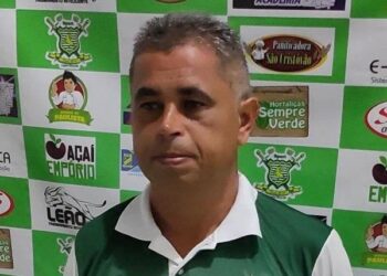 Roberto Juazeiro retorna à função de auxiliar e Jânio Fialho é o novo técnico do Crato
