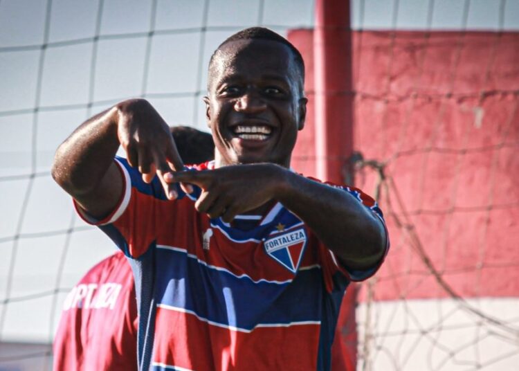 Destaque na base do Fortaleza, Juan Martínez comemora renovação contratual: ‘Coisas boas estão por vir’