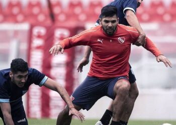 Silvio Romero revela tomada de decisão para acertar com o Fortaleza: ‘Pessoal e familiar’