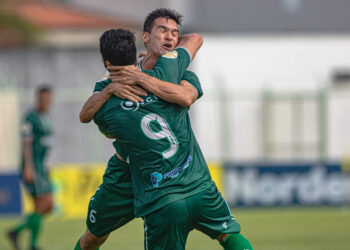 Em jogo muito disputado, Floresta derrota o Campinense/PB e conquista primeira vitória na Copa do Nordeste