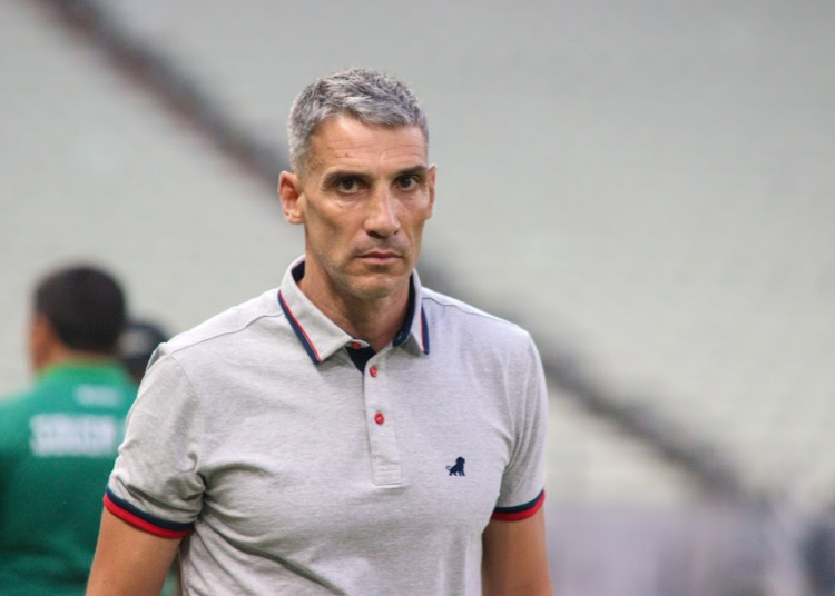 Treinador do Fortaleza, Juan Pablo Vojvoda diz que o “time não encontrou funcionamento” contra o Botafogo/PB