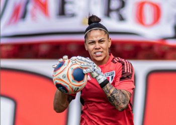 Vice-campeã da Copa do Mundo, goleira Thaís Helena é a mais nova contratação do Ceará
