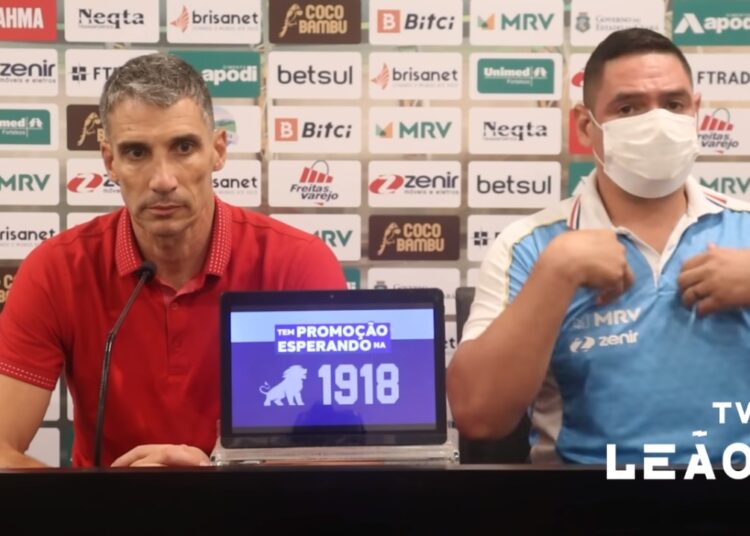 Vojvoda elogia atuação do Fortaleza no clássico e fala sobre goleiros: “Confio nos que tenho”