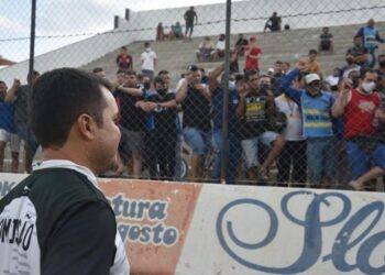 Arena Romeirão será entregue em março, afirma Camilo Santana