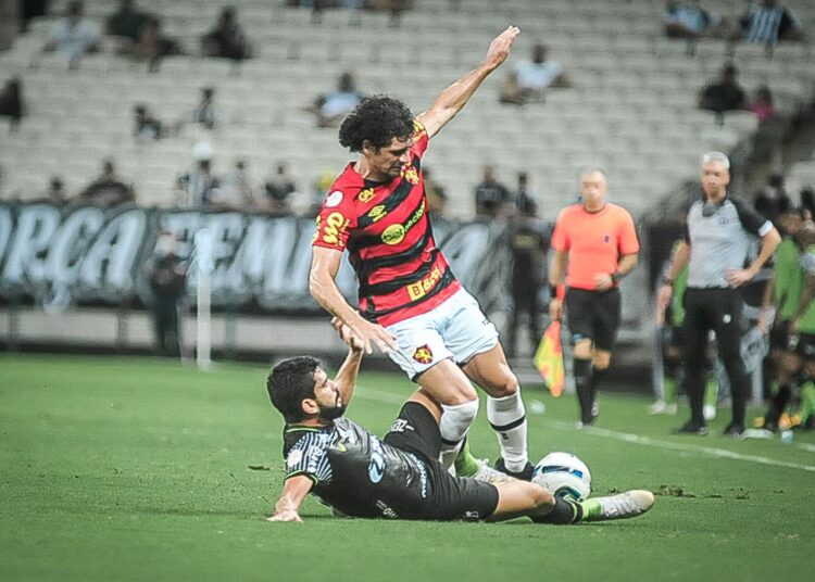 Em jogo de ataque contra defesa, Ceará domina o Sport/PE, mas não sai do 0 a 0