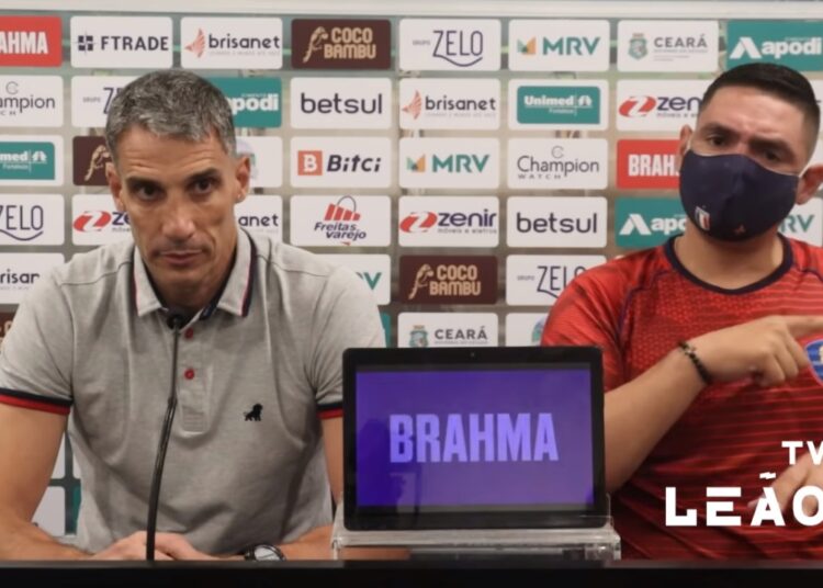 Ainda sem entrar em campo na temporada, Boeck recebe a confiança de Vojvoda: “Importante para nós”