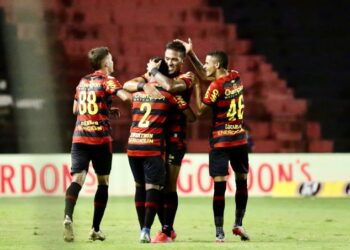 Floresta é derrotado pelo Sport e se despede da Copa do Nordeste