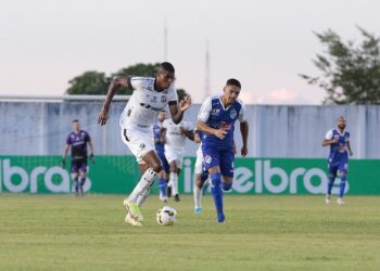 Ceará x CSA/AL: onde assistir, horário, prováveis escalações e arbitragem