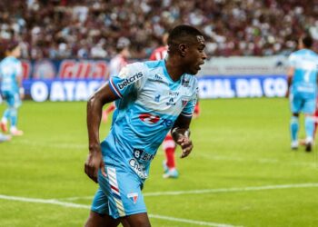 Fortaleza tem três jogadores pendurados para primeira partida da final da Copa do Nordeste