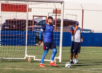 Fernando Miguel lesiona o joelho e desfalca o Fortaleza por, pelo menos, um mês