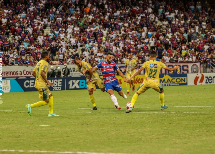 Altos/PI x Fortaleza: onde assistir, horário, prováveis escalações e arbitragem