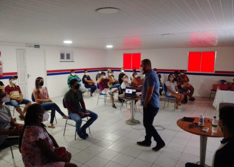 Fortaleza realiza reunião com familiares de atletas das categorias de base