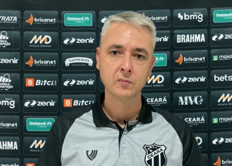 Tiago Nunes vê “vitória segura” do Ceará e elogia Dentinho: “Bagagem enorme”