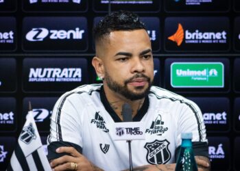 Dentinho revela desejo de atuar como centroavante no Ceará: “Vou ajudar muito”