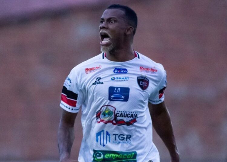 Mesmo com vantagem nas mãos, Caucaia prega “cuidado” contra o Iguatu para chegar à final do Cearense