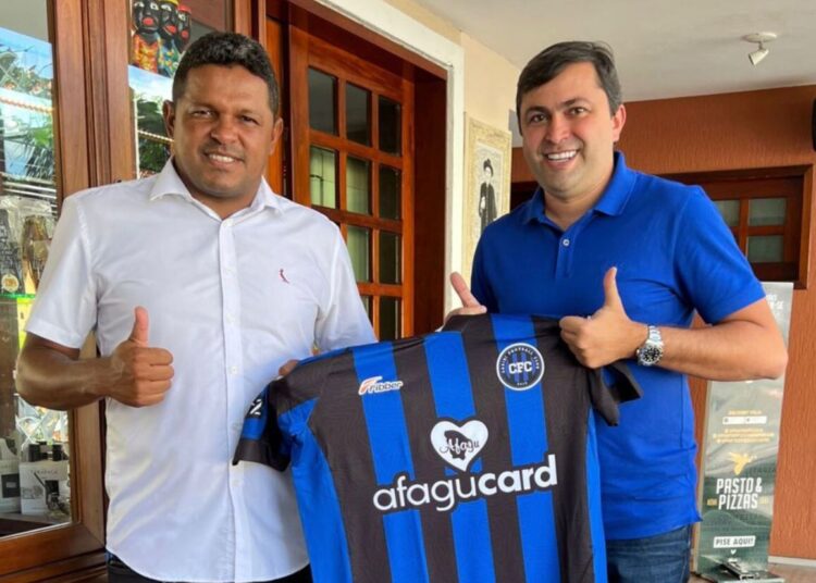 De olho no acesso à elite do futebol cearense, Cariri contrata técnico Washington Luiz