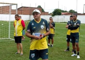 Adversário do Fortaleza, Raimundo Wagner valoriza organização tática do Pacajus e reforça confiança na classificação para a semifinal do Cearense