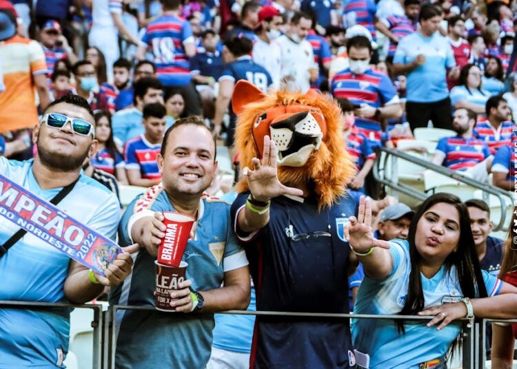 Fortaleza anuncia venda de ingressos para jogo contra River Plate na Argentina; vendas começam quarta-feira (6)