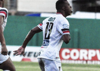 Caucaia não disputa jogos oficiais há mais de um mês; saiba como anda a preparação da equipe para a final do cearense
