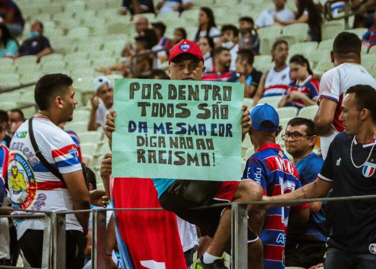 Torcida do Fortaleza irá realizar mosaico contra o racismo em duelo diante do River Plate