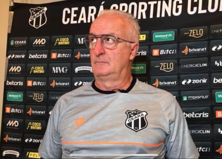 Dorival Júnior comemora resultado, mas garante que equipe pode evoluir