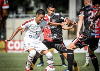Atlético/CE x Ferroviário: onde assistir, prováveis escalações, horário e arbitragem