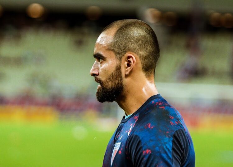 Goleiro do Fortaleza, Max Walef está entre os goleiros com mais defesas na Libertadores