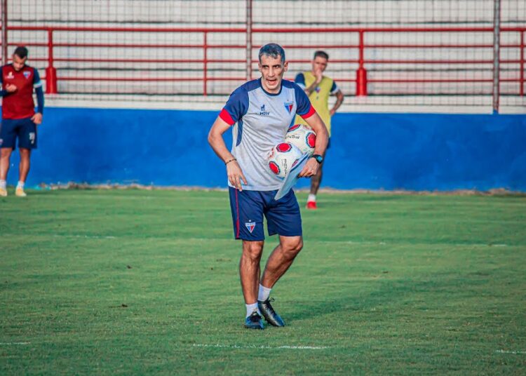 Vojvoda diz que Fortaleza pode melhorar rendimento, mas valoriza classificação na Copa do Brasil: “Estimula a gente“