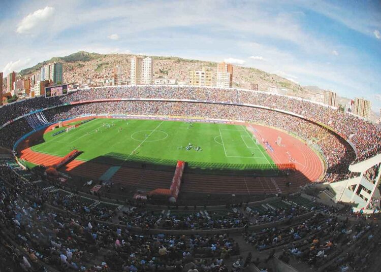Adversário do Ceará na Sul-Americana, The Strongest atua em estádio com quase quatro mil metros de altitude