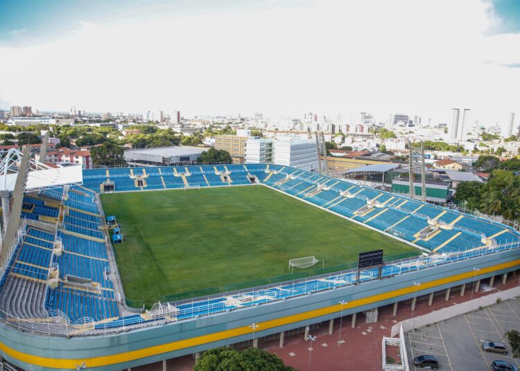 Após mais de dois anos, estádio Presidente Vargas é liberado para receber partidas; Ferroviário fará jogo de reinauguração