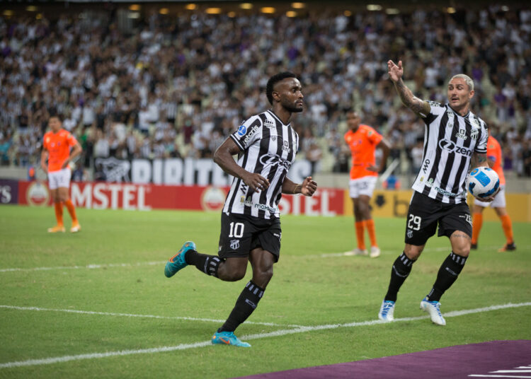 Ceará pode confirmar vaga nas oitavas da Copa Sul-Americana nesta rodada; veja cenários