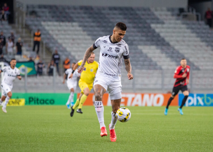 Lesionado, volante Richard desfalcará o Ceará nas próximas partidas