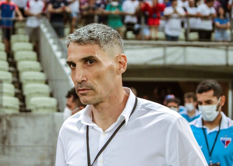 Vojvoda comemora resultado diante do Alianza Lima e enfatiza o equilíbrio emocional do Fortaleza