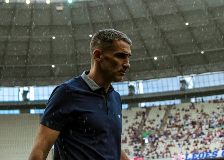 Vojvoda reconhece má fase do Fortaleza no Brasileirão e lamenta gols perdidos: “Faz falta”